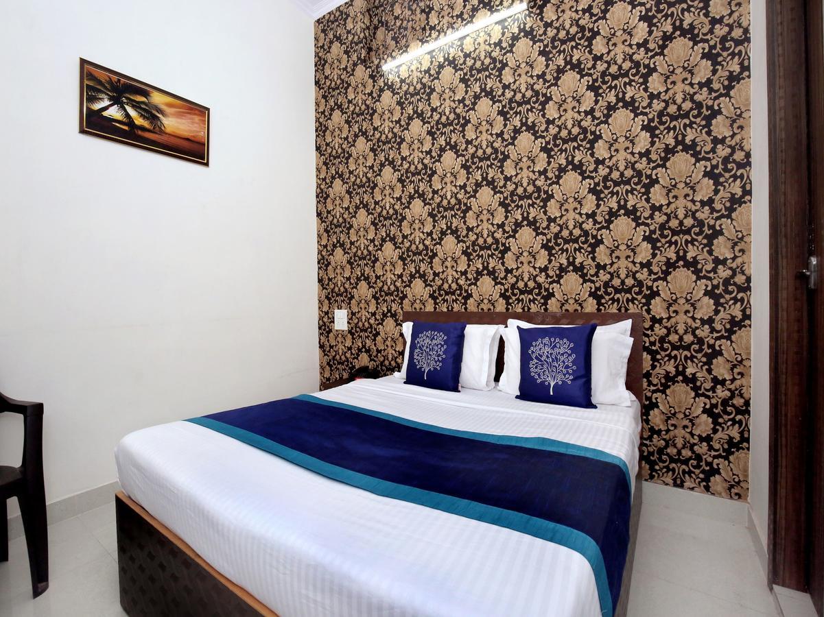 Oyo 10075 Hotel Kaydee Amritsar Exteriör bild