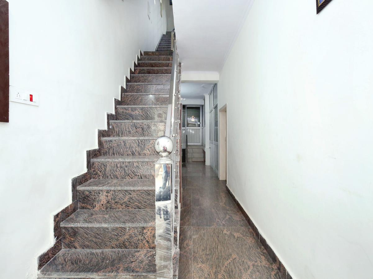 Oyo 10075 Hotel Kaydee Amritsar Exteriör bild