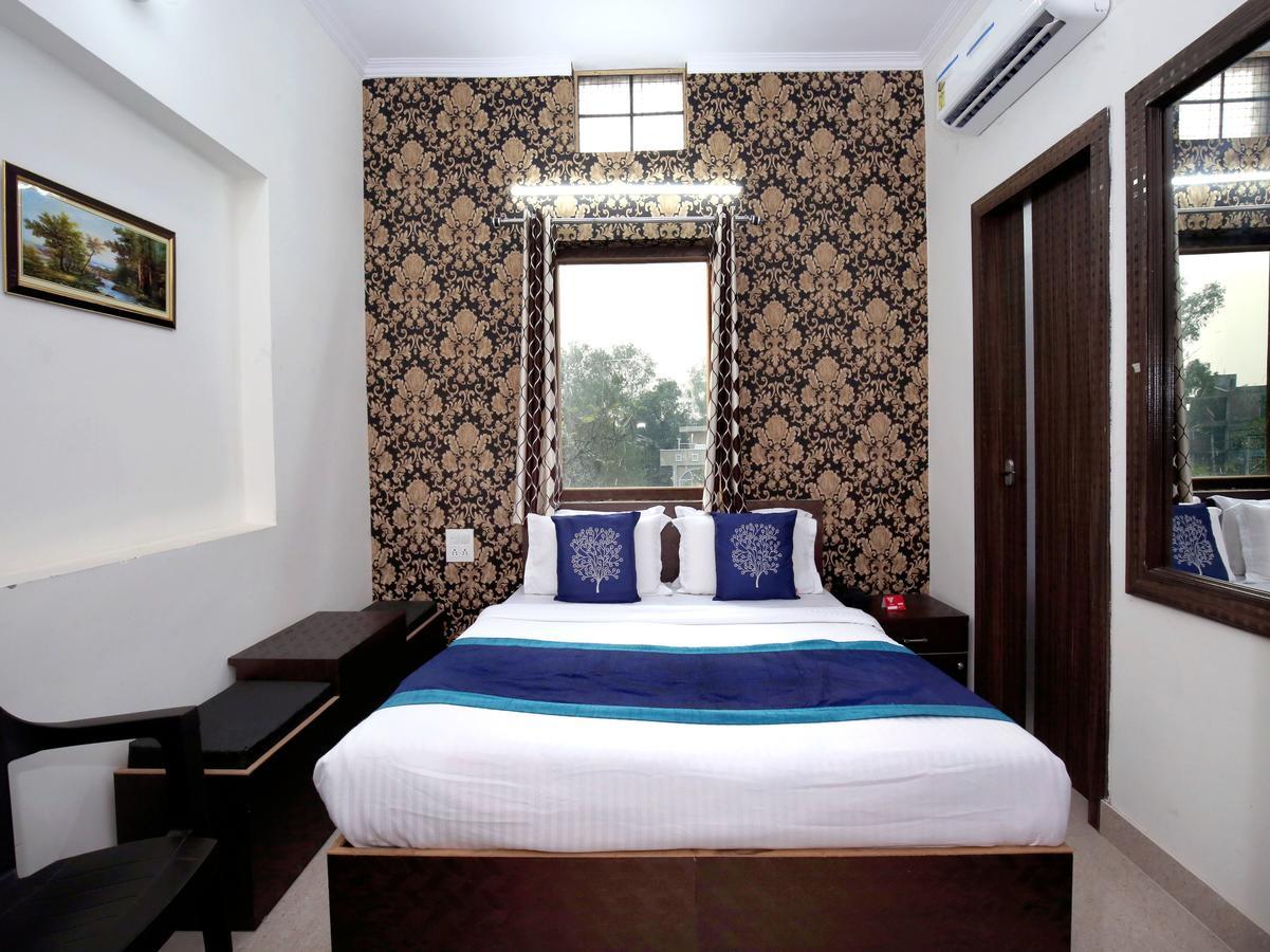 Oyo 10075 Hotel Kaydee Amritsar Exteriör bild