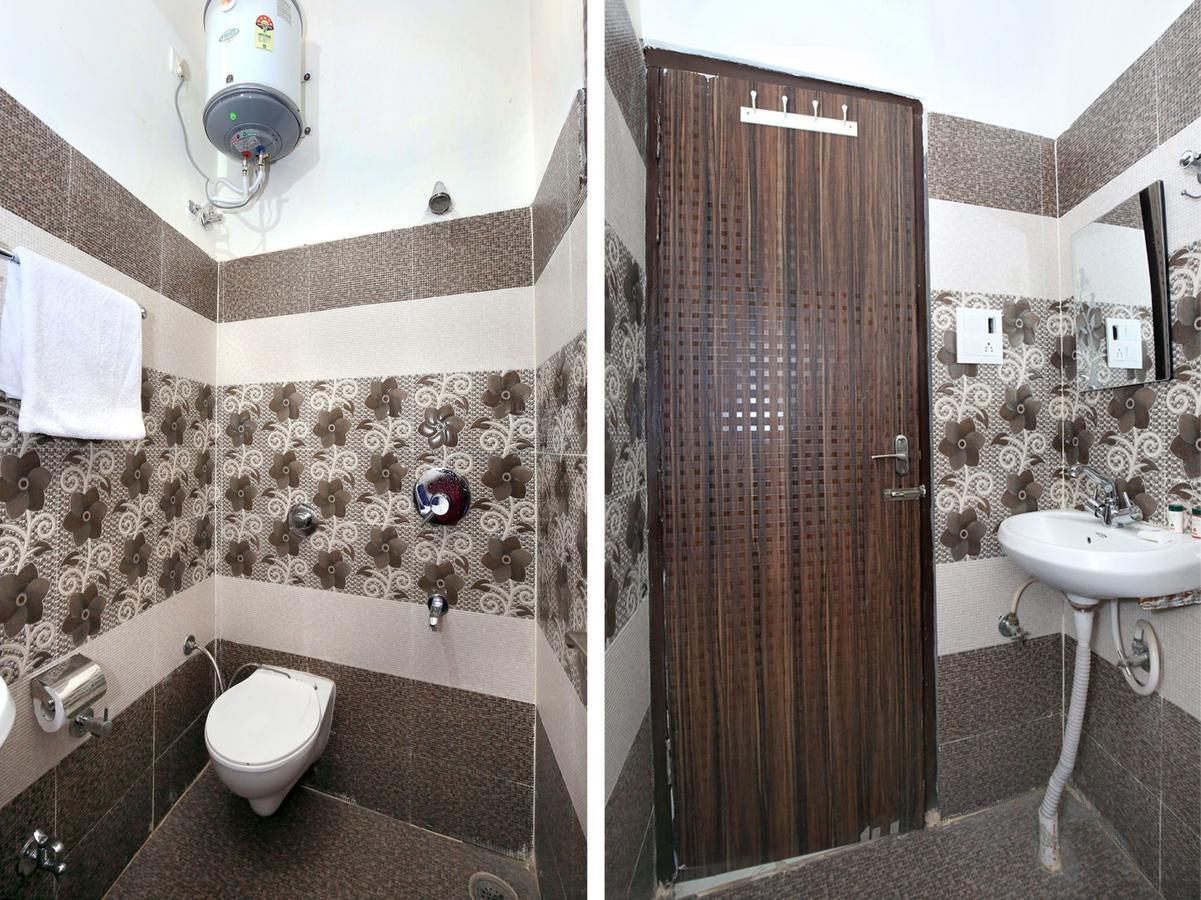 Oyo 10075 Hotel Kaydee Amritsar Exteriör bild